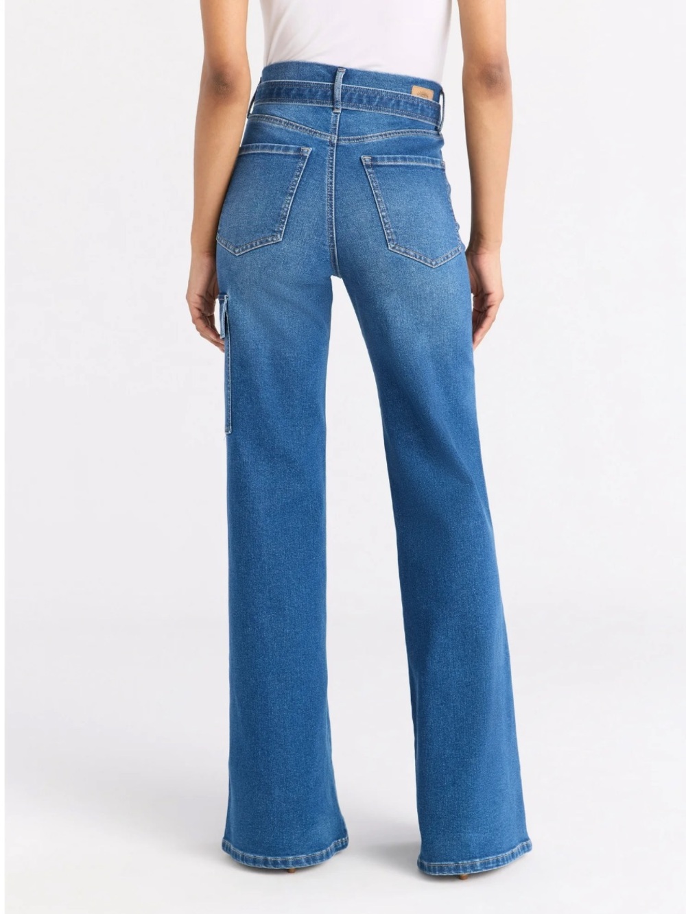 Sofia by Sofia Vergara Women's Margot Wide Leg High Rise Cargo, NWT, sizes 8&12 - Picture 2 of 6